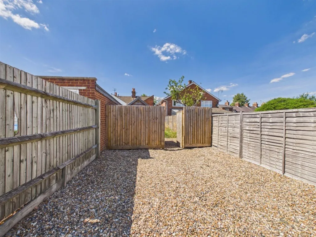Buckingham Road, Aylesbury, photo 13