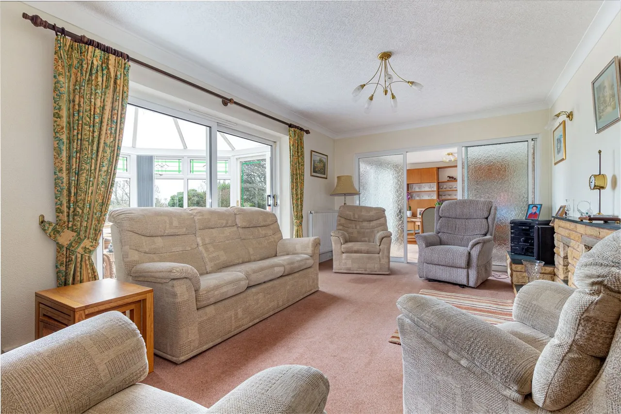 Evesham Road, Cookhill, Alcester, Worcestershire, B49 5LQ, photo 8