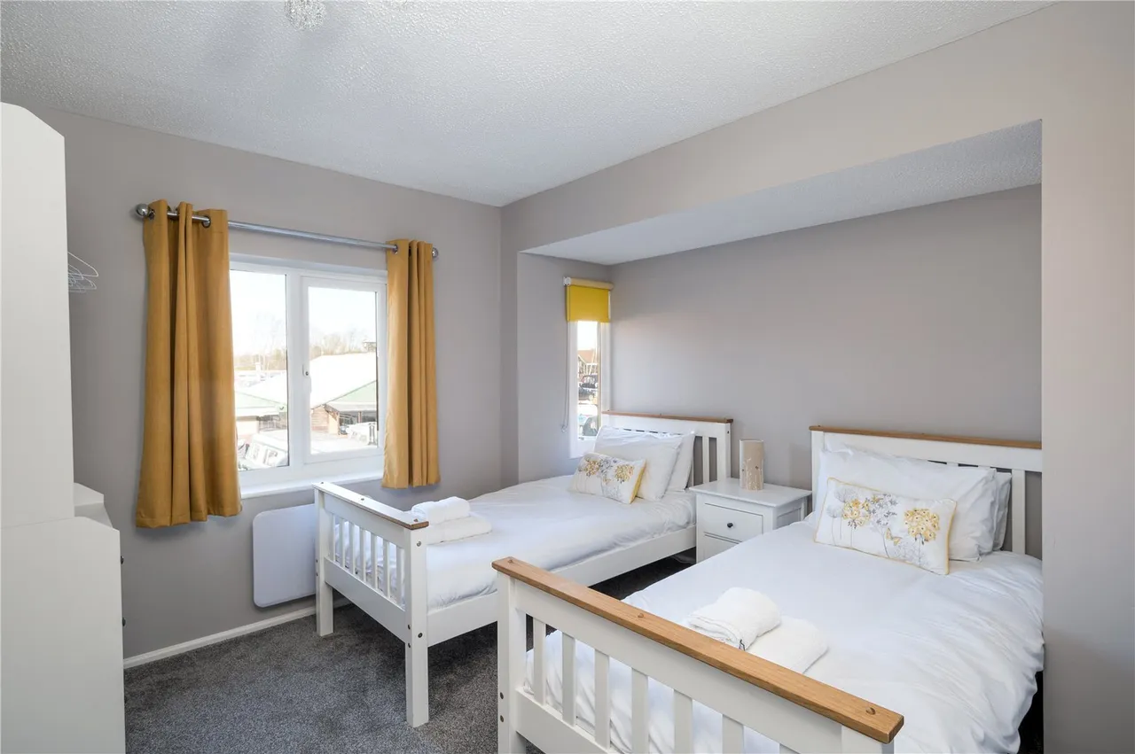 Staitheway Road, Wroxham, Norwich, Norfolk, NR12, photo 9