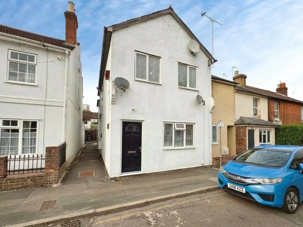 1 bed flat for sale, Elms Road, Aldershot, GU11