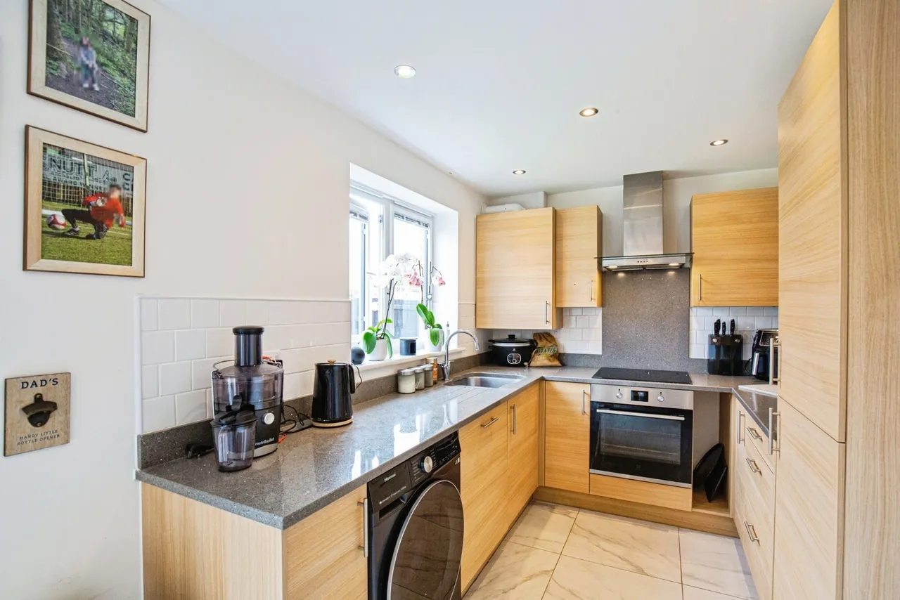 Moonstone Crescent, Poulton, FY6, photo 9