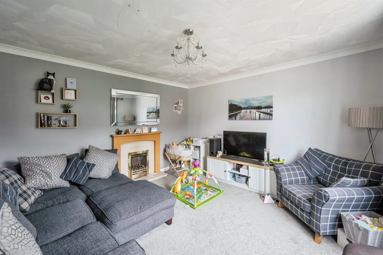 Norwood Avenue, Maltby, Rotherham, photo 3