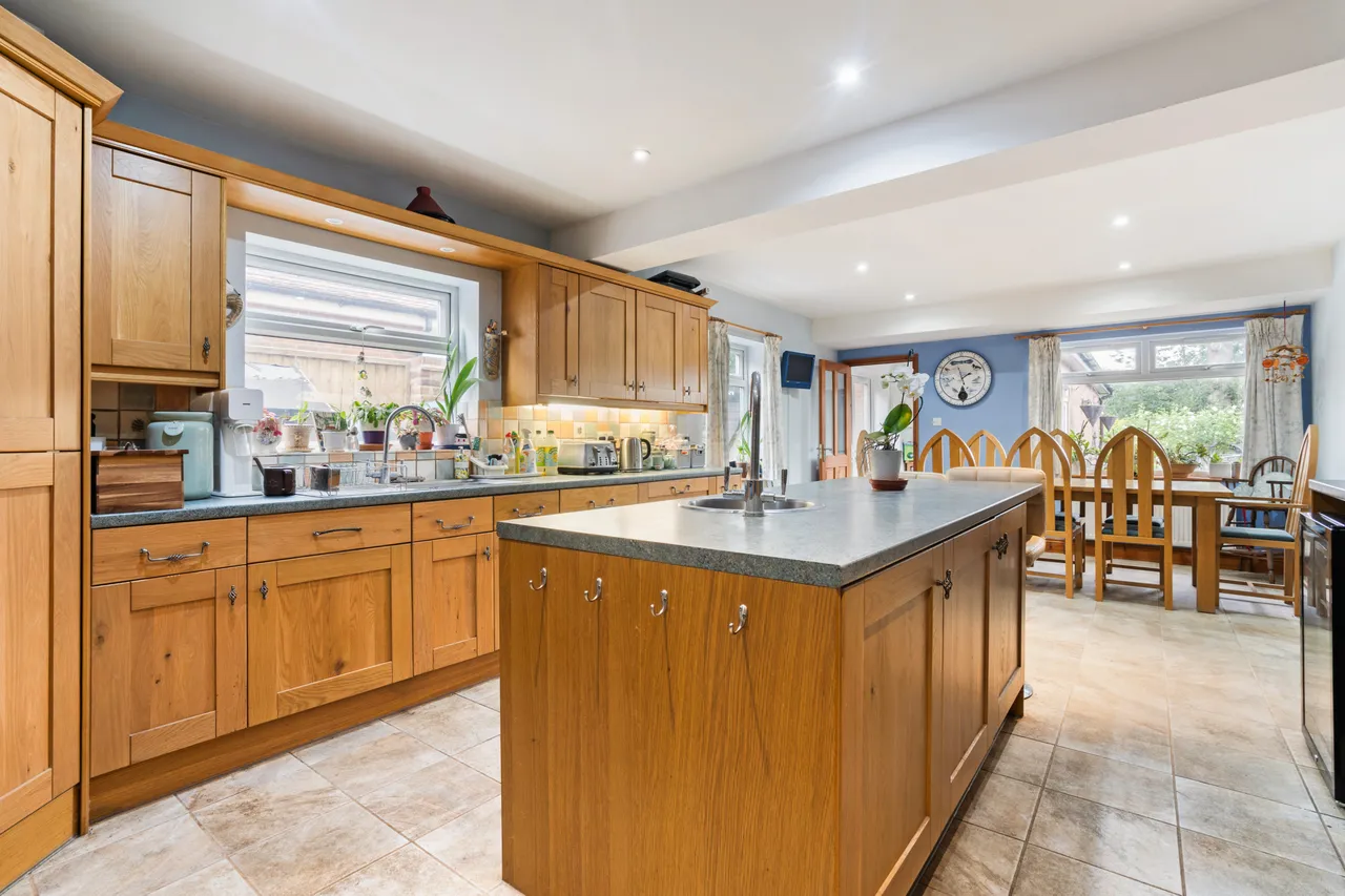 Greenlands Lane, Great Missenden, HP16, photo 2