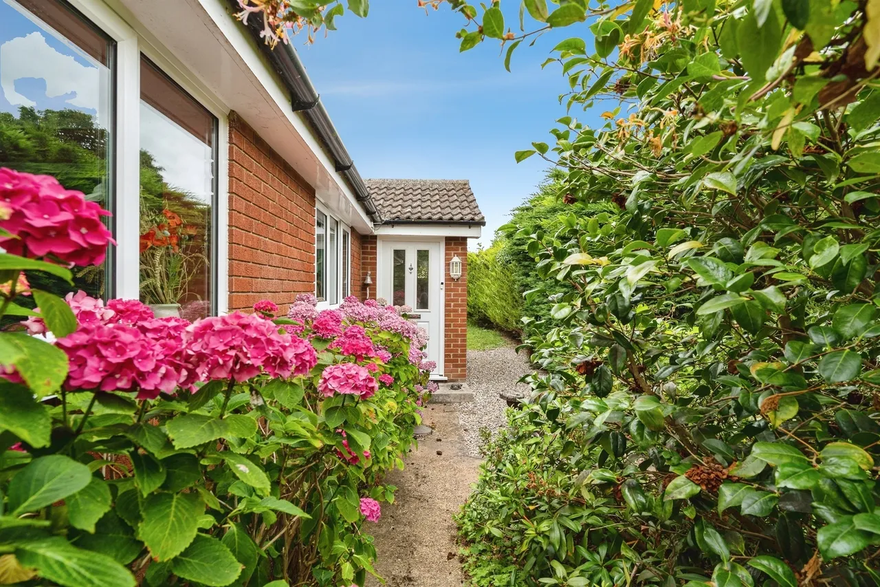 Low Road, Haddiscoe, NR14, photo 2