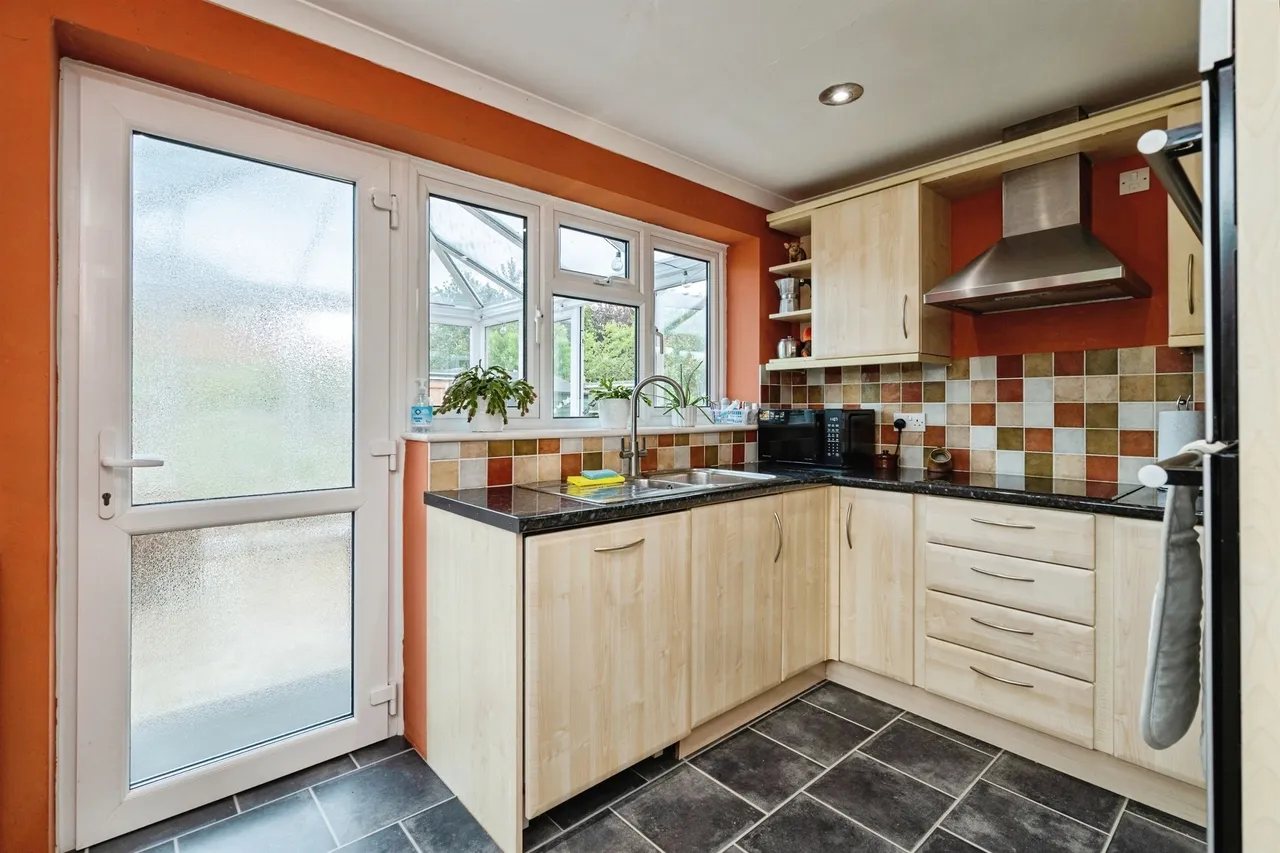 Low Road, Haddiscoe, NR14, photo 9