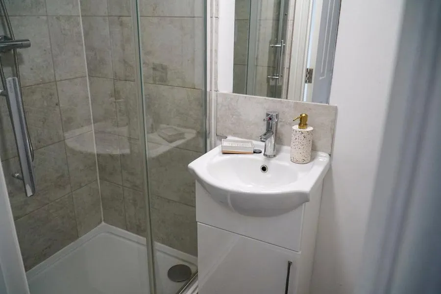 West Parade, Lincoln, LN1, photo 13