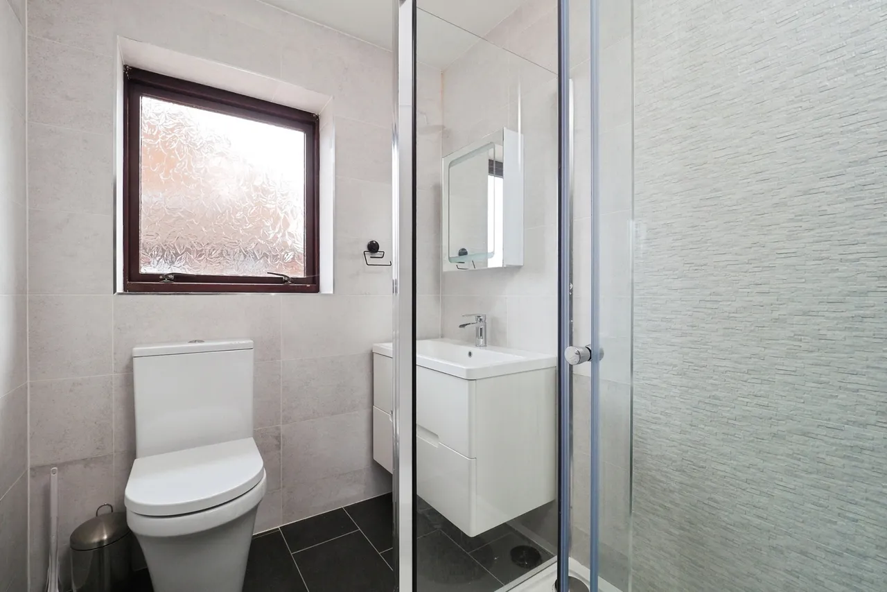Deer Park, Wollaton, Nottingham, NG8, photo 3