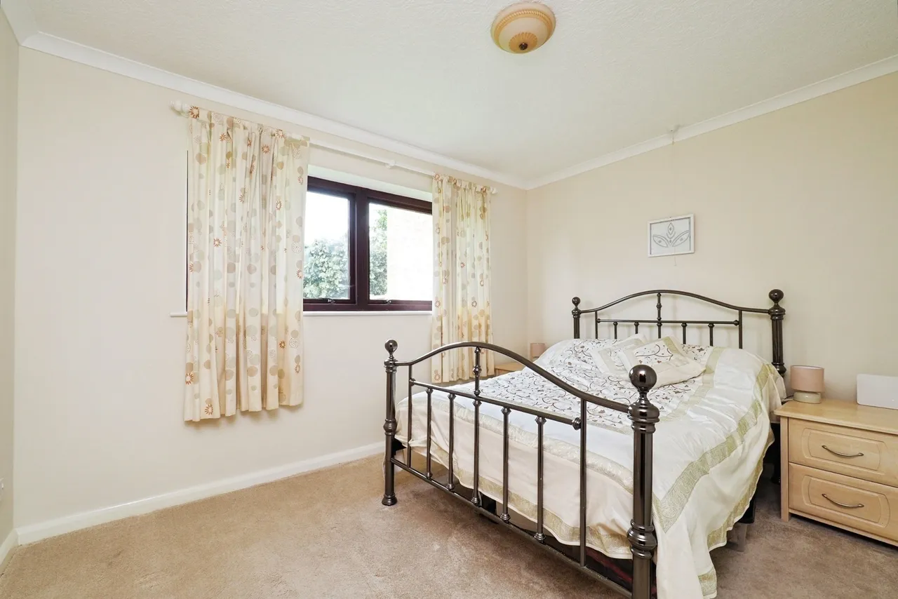 Deer Park, Wollaton, Nottingham, NG8, photo 12