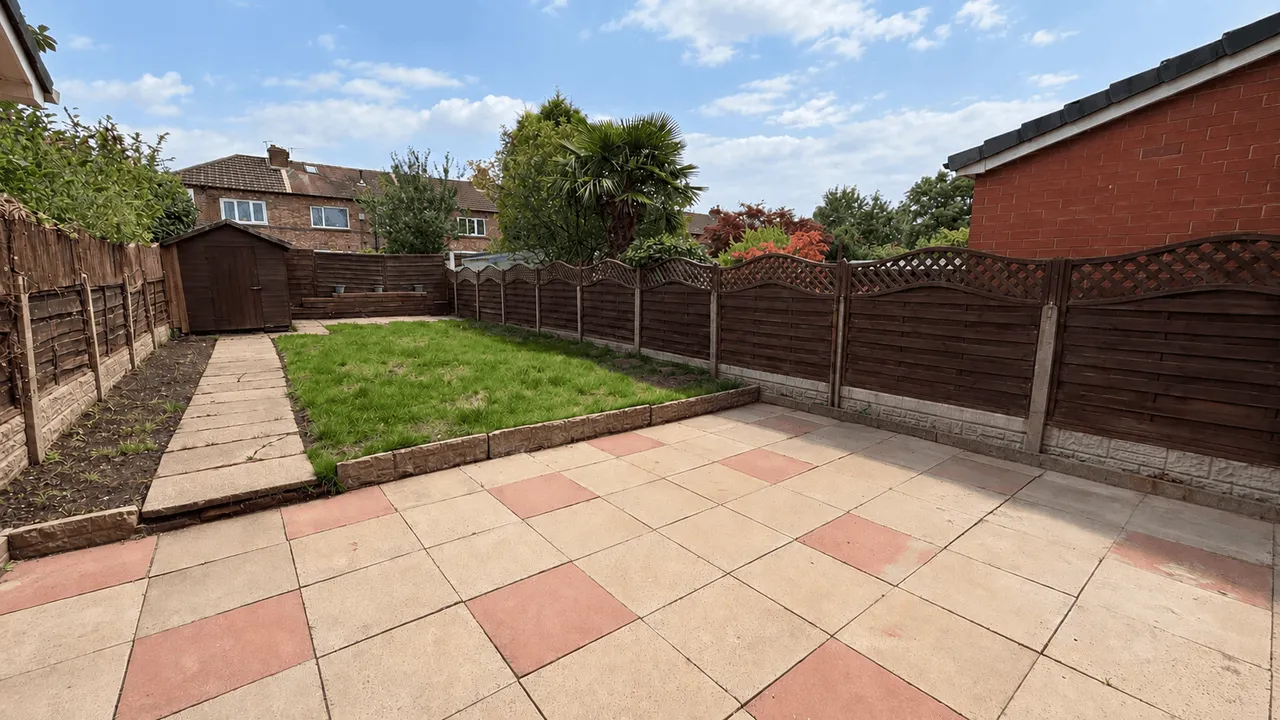 Ilkley Crescent, Stockport, SK5, photo 27