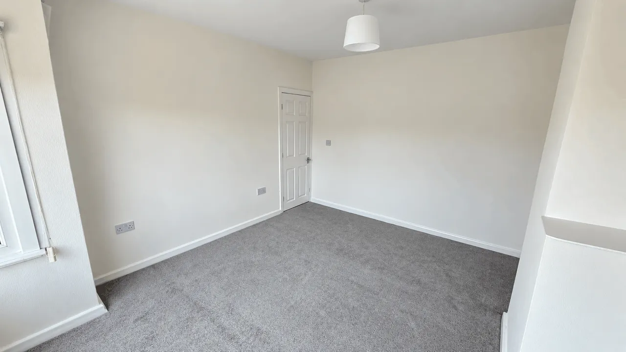 Ilkley Crescent, Stockport, SK5, photo 15