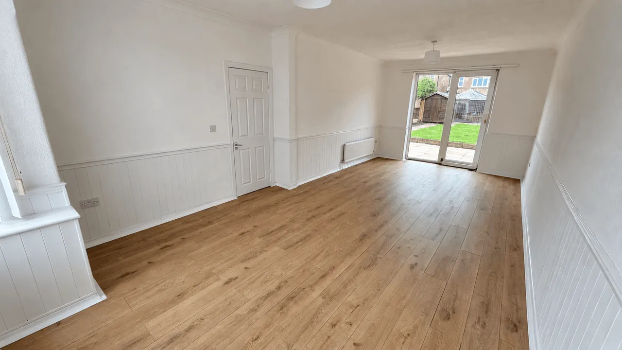 Ilkley Crescent, Stockport, SK5, photo 6