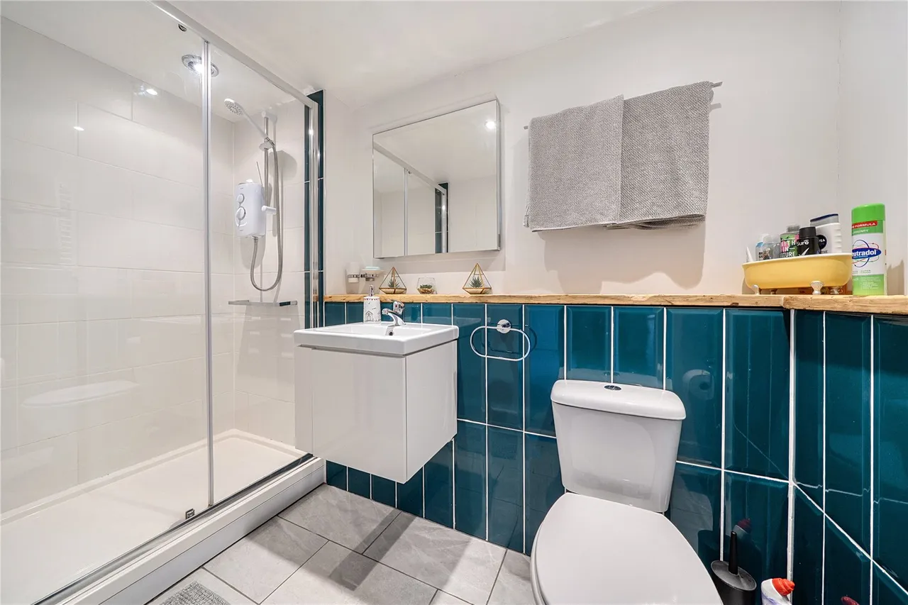 Ashbrook Terrace, Brecon, LD3, photo 13