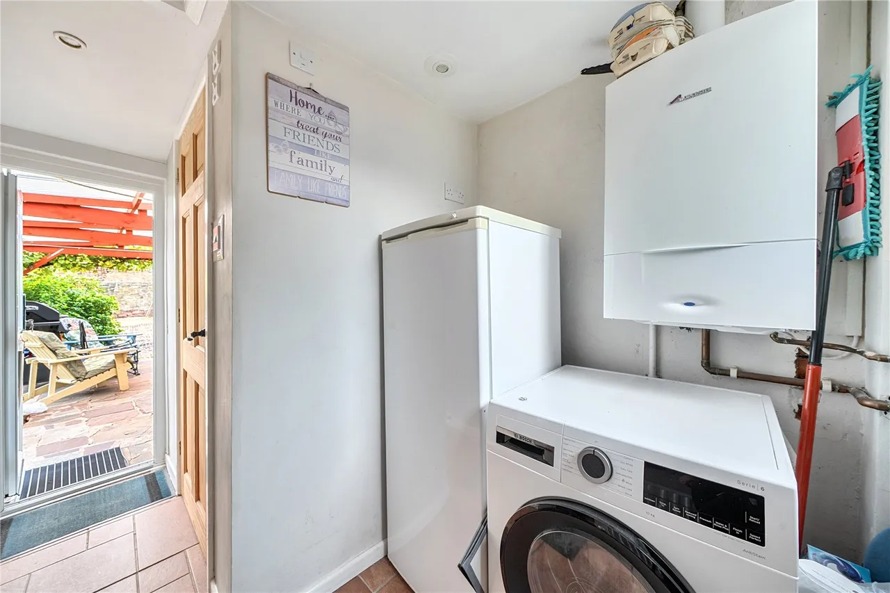 Ashbrook Terrace, Brecon, LD3, photo 3
