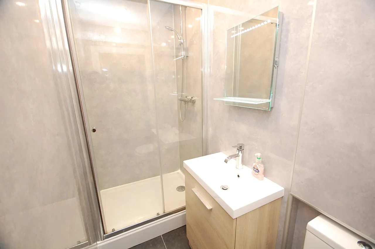 Union Grove, West End, AB10, photo 13