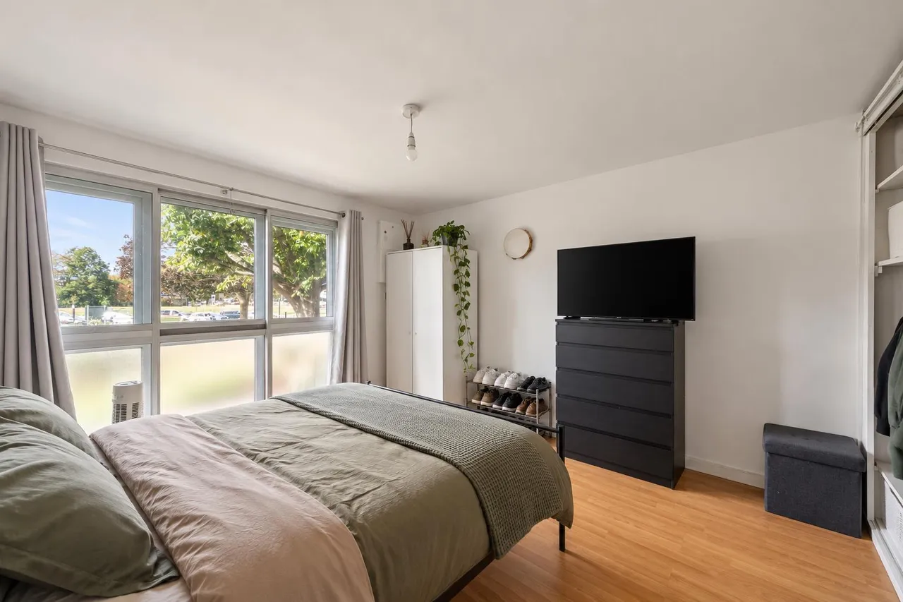 Harris Close, Heston, photo 5