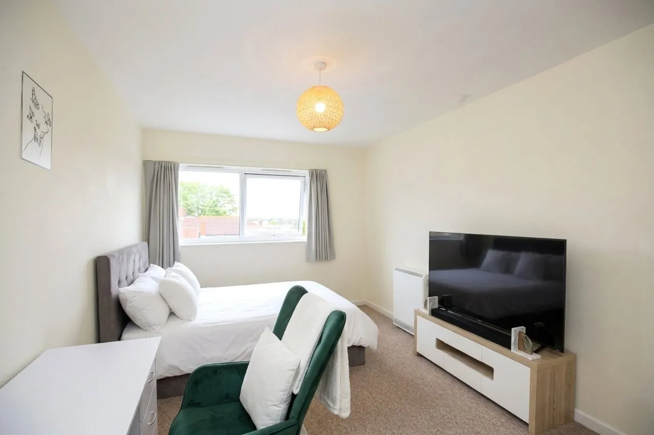 Holmes Grove, Bristol, BS9, photo 6