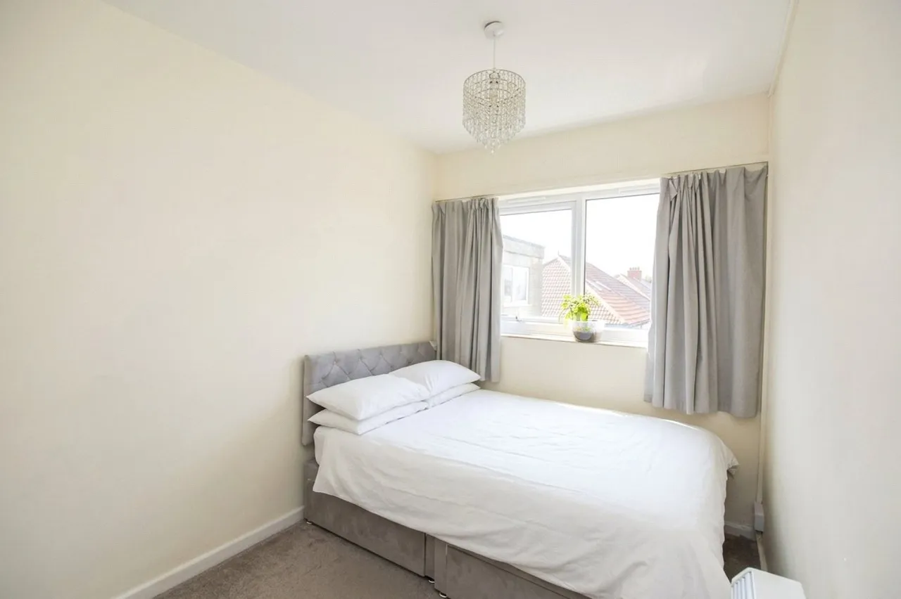 Holmes Grove, Bristol, BS9, photo 7
