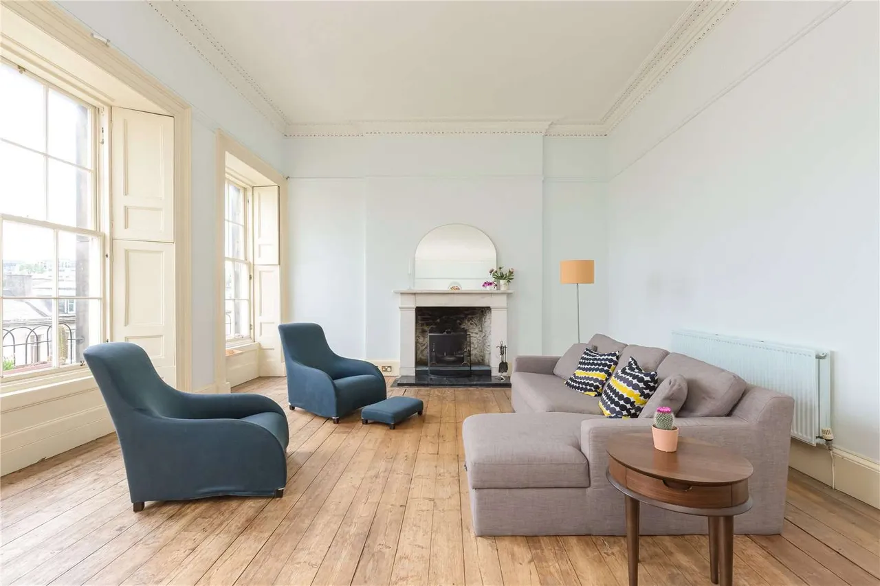 East Claremont Street, New Town, Edinburgh, Midlothian, EH7 4HT, photo 3
