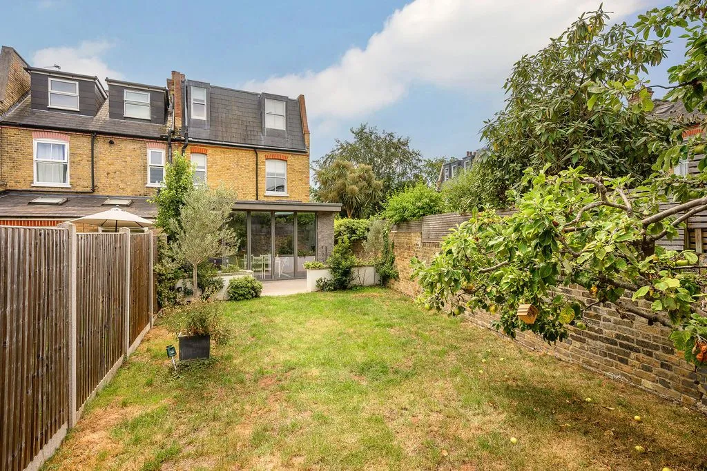 Pendarves Road, West Wimbledon, SW20, photo 2