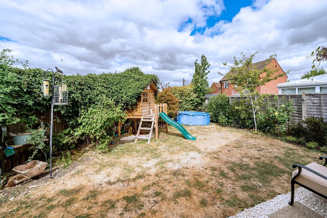 Webster Road, The Furlongs, HP21, photo 29