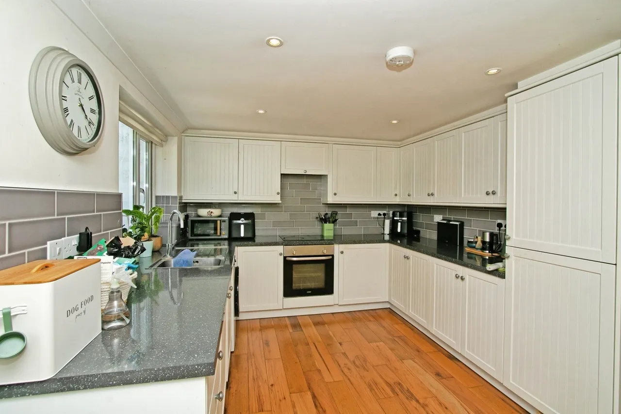 Hillside Road, Carharrack, TR16, photo 3