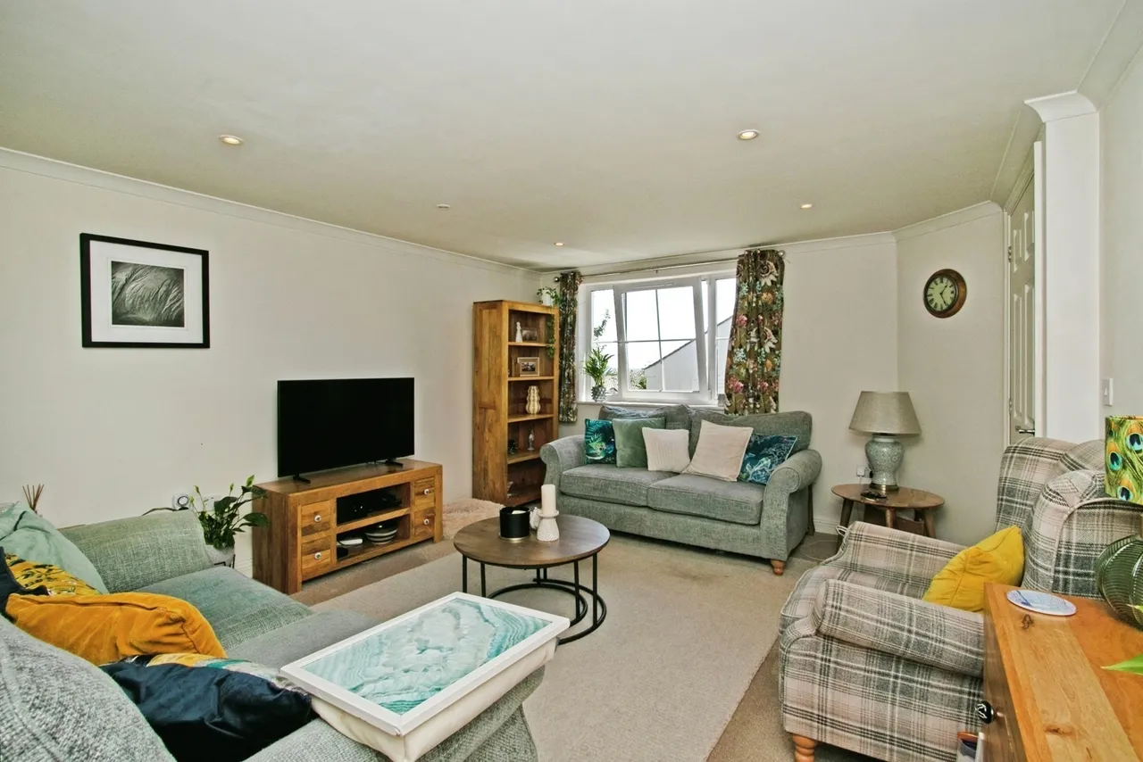 Hillside Road, Carharrack, TR16, photo 2
