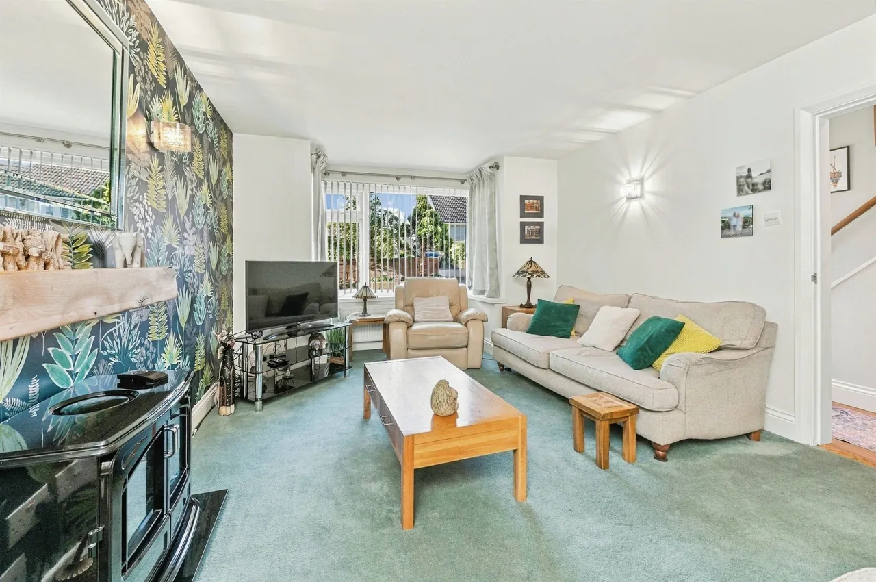 Derwent Road, Honley, HD9, photo 3
