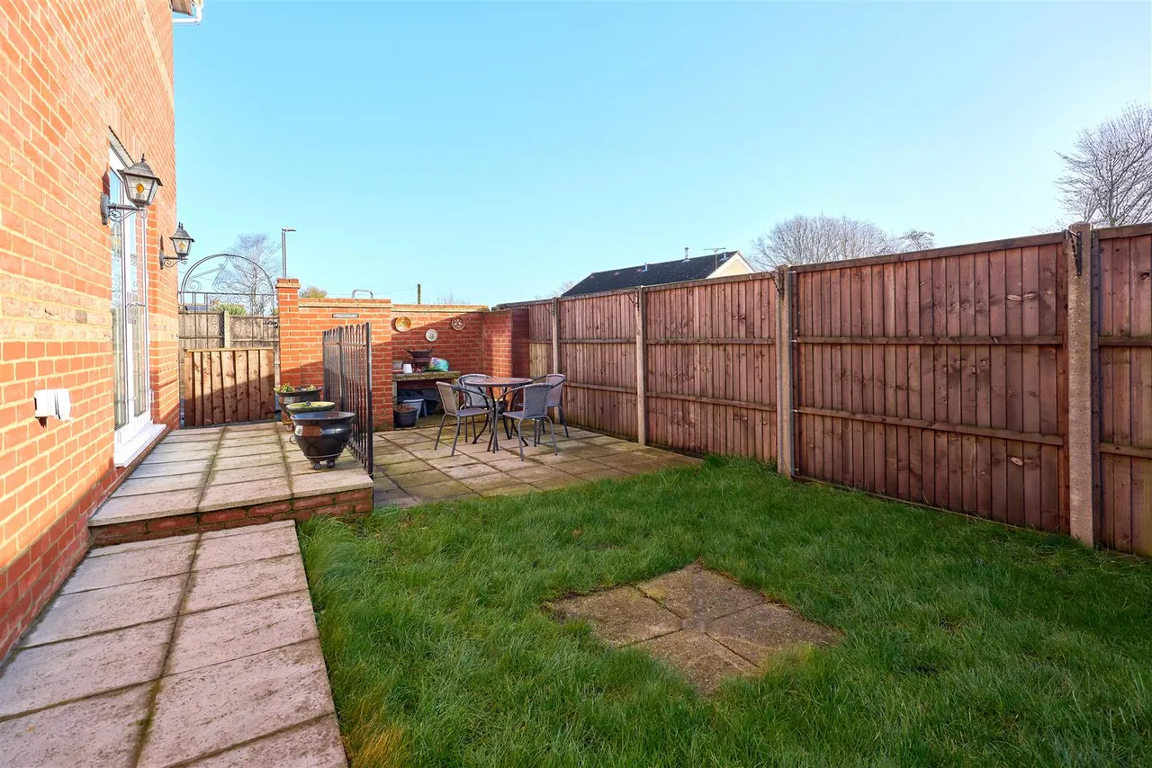 Grove End, Stradbroke, IP21, photo 12