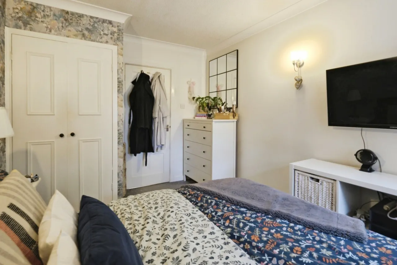 Pennywell Gardens, New Milton, BH25, photo 11