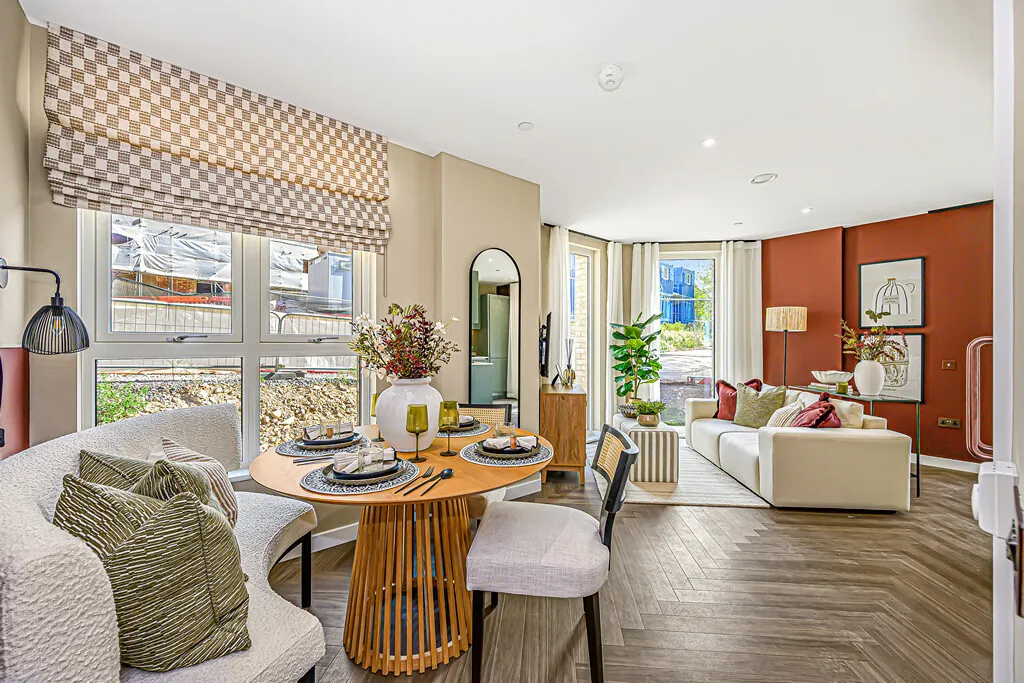 1 bed flat for sale, Twyford Abbey Road, London, NW10