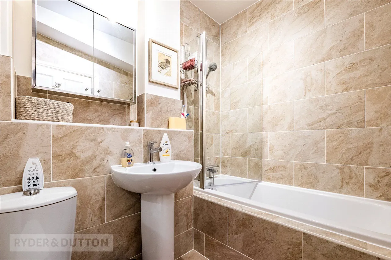 Haworth Close, Halifax, HX1, photo 14