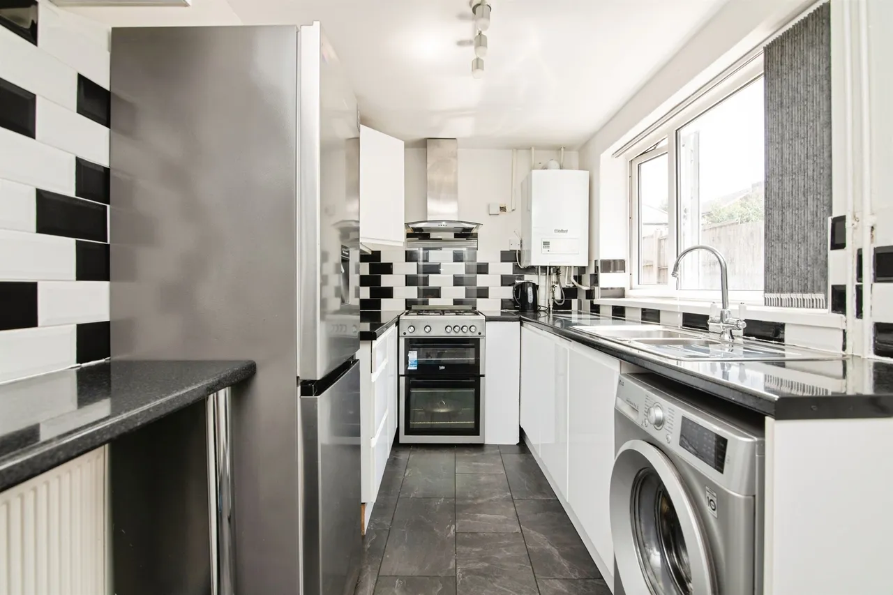 Walter Street, West Bromwich, B70, photo 3