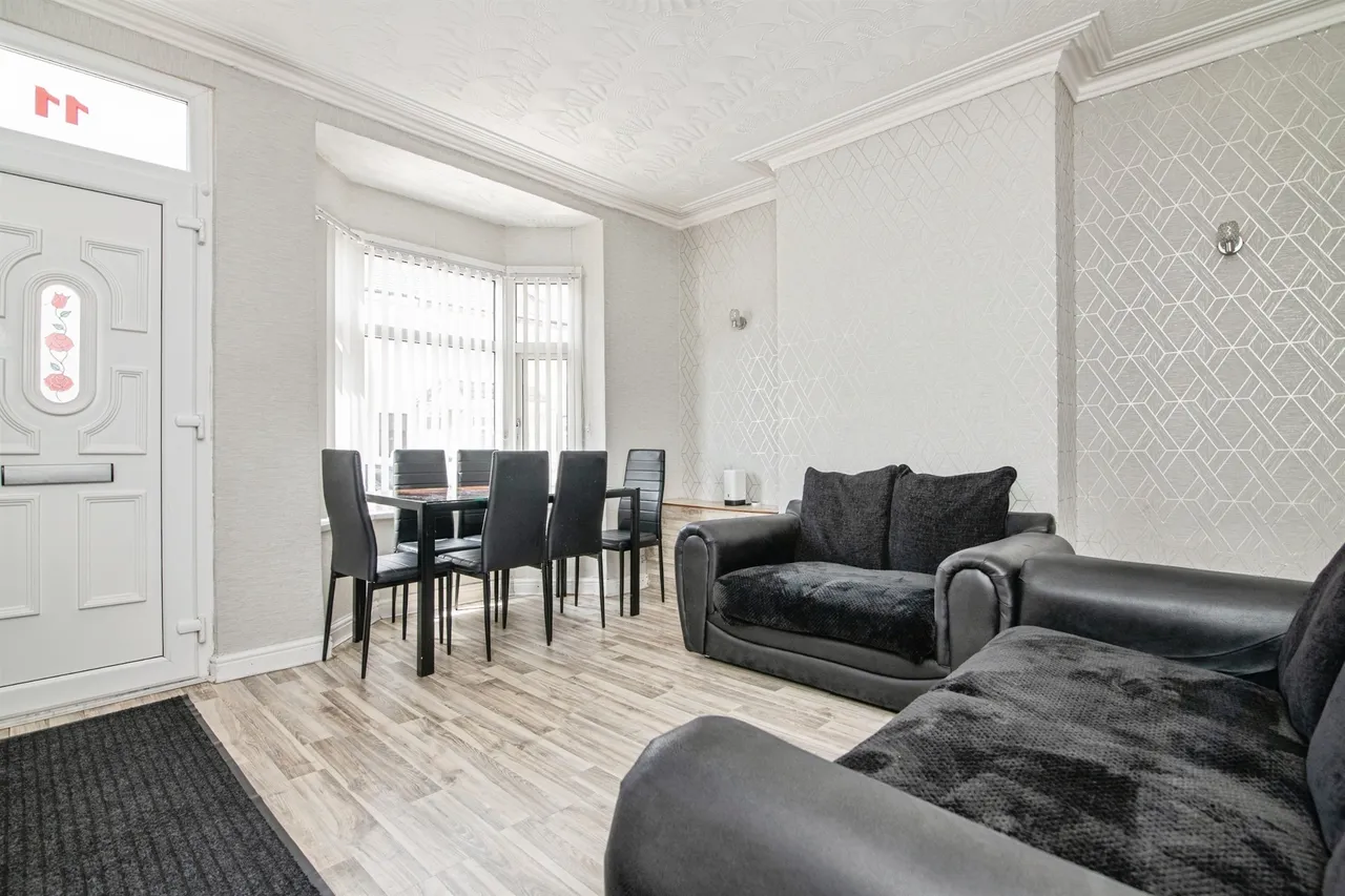 Walter Street, West Bromwich, B70, photo 8