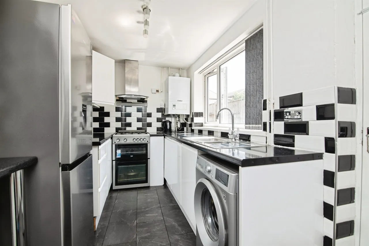 Walter Street, West Bromwich, B70, photo 2