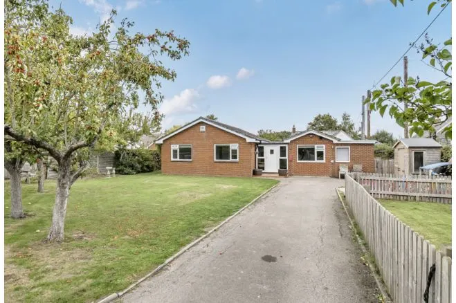 The Green, Great Cheverell, SN10, photo 2