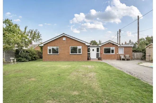 The Green, Great Cheverell, SN10, photo 21
