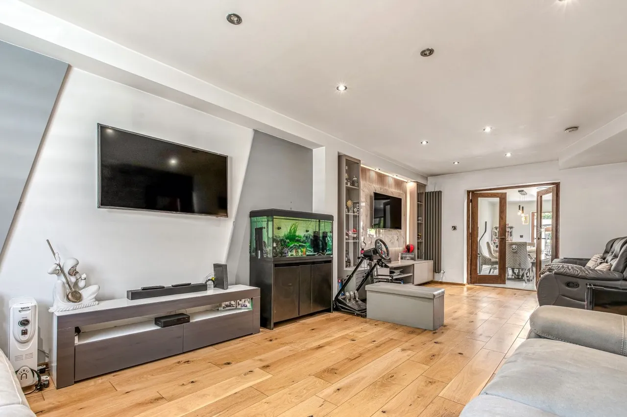Narborough Road, Leicester, LE3, photo 7