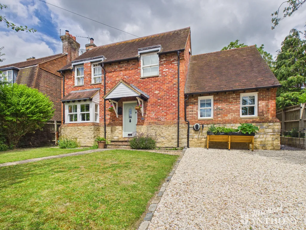 4 bed house for sale — Church Street, Quainton, Aylesbury, HP22 4AW