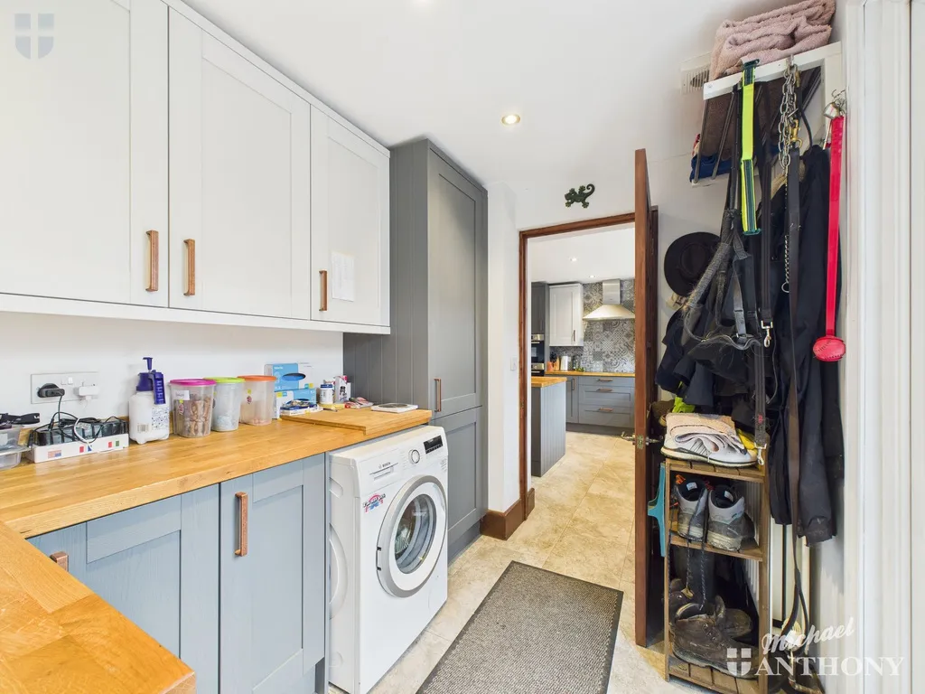 Church Street, Quainton, Aylesbury, HP22 4AW, photo 13