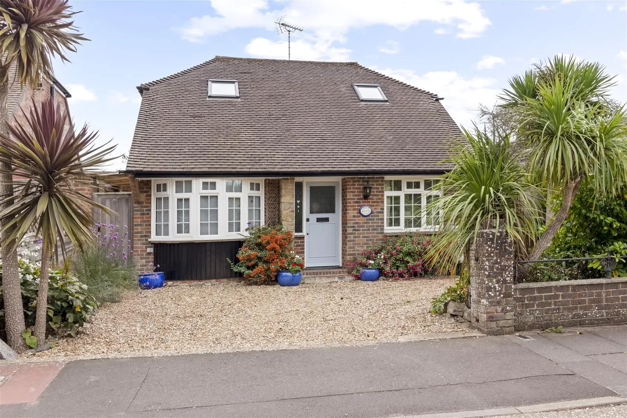 Goring Way, Goring-By-Sea, Worthing, photo 29