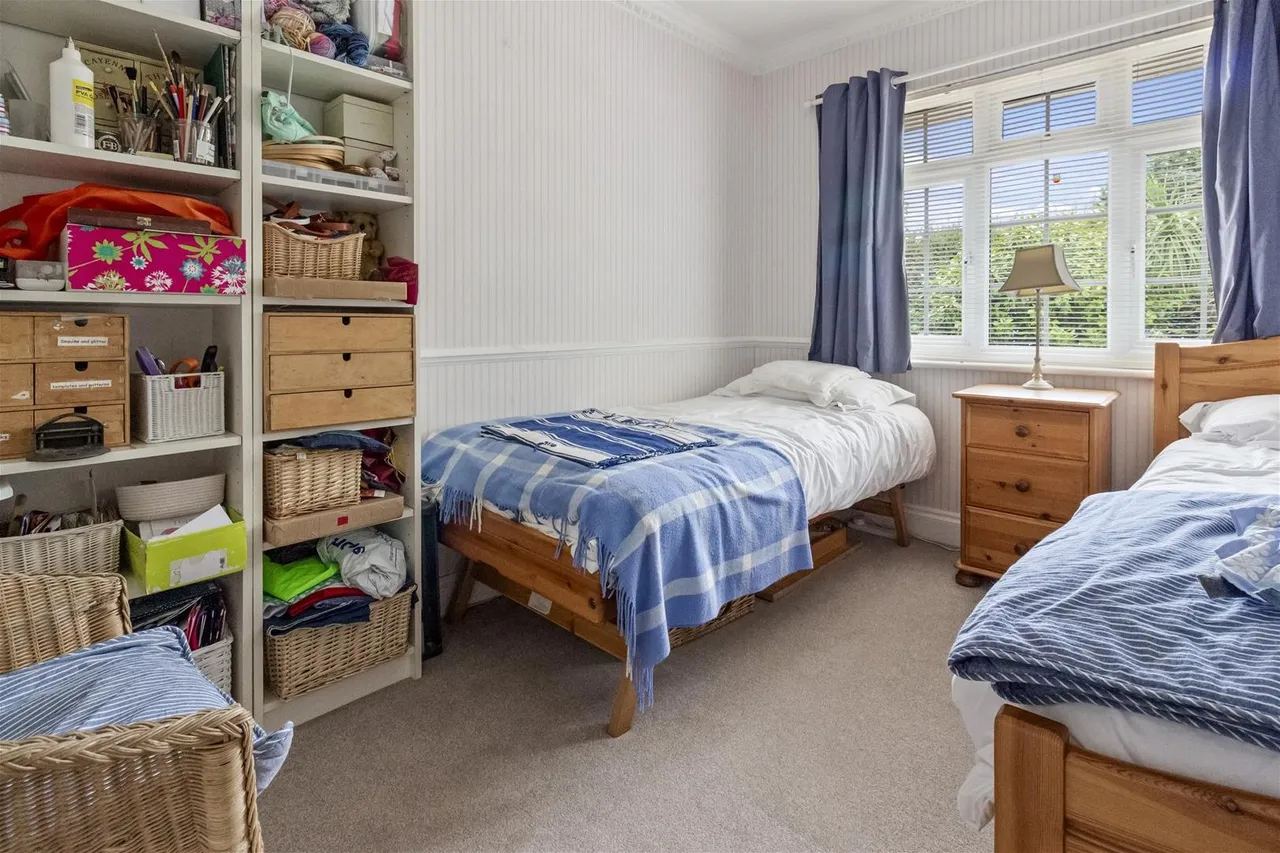 Goring Way, Goring-By-Sea, Worthing, photo 8