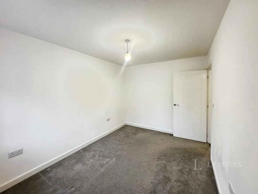 Electric Close, Godalming, GU7, photo 9