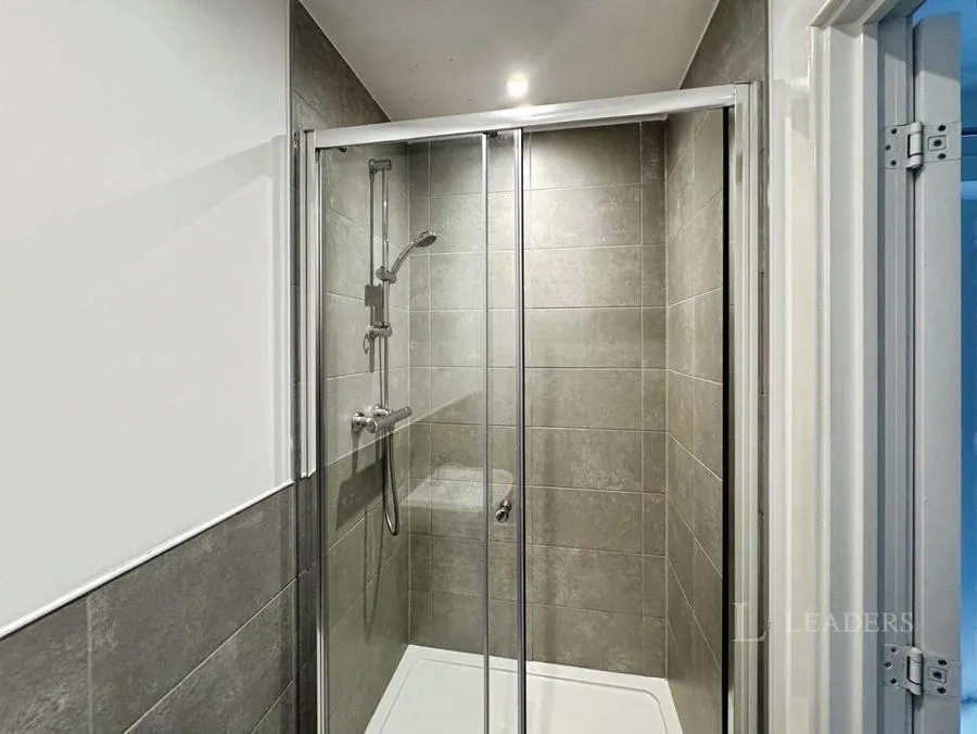 Electric Close, Godalming, GU7, photo 13