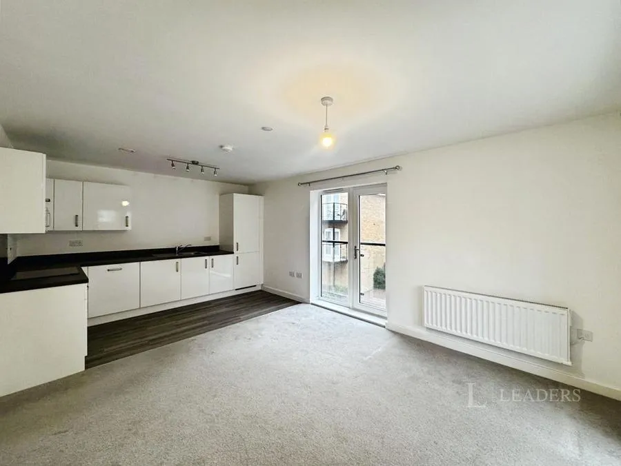 Electric Close, Godalming, GU7, photo 3