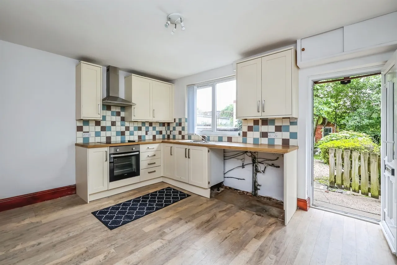 Mansfield Road, Underwood, NG16, photo 7