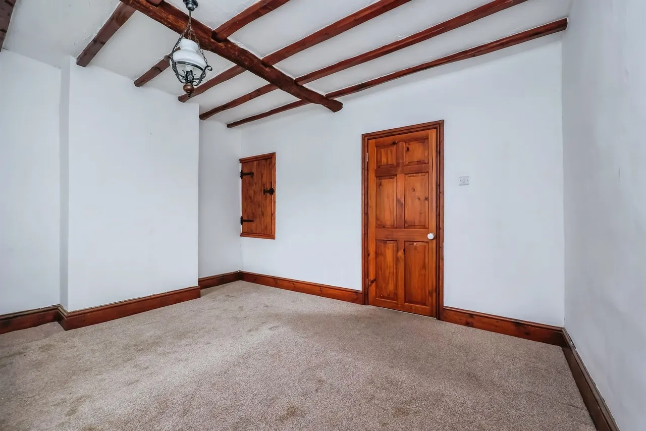 Mansfield Road, Underwood, NG16, photo 11