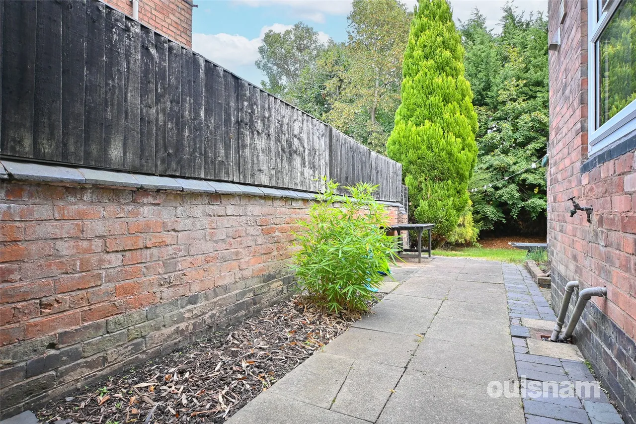 Herbert Road, Bearwood, West Midlands, B67 5DD, photo 36