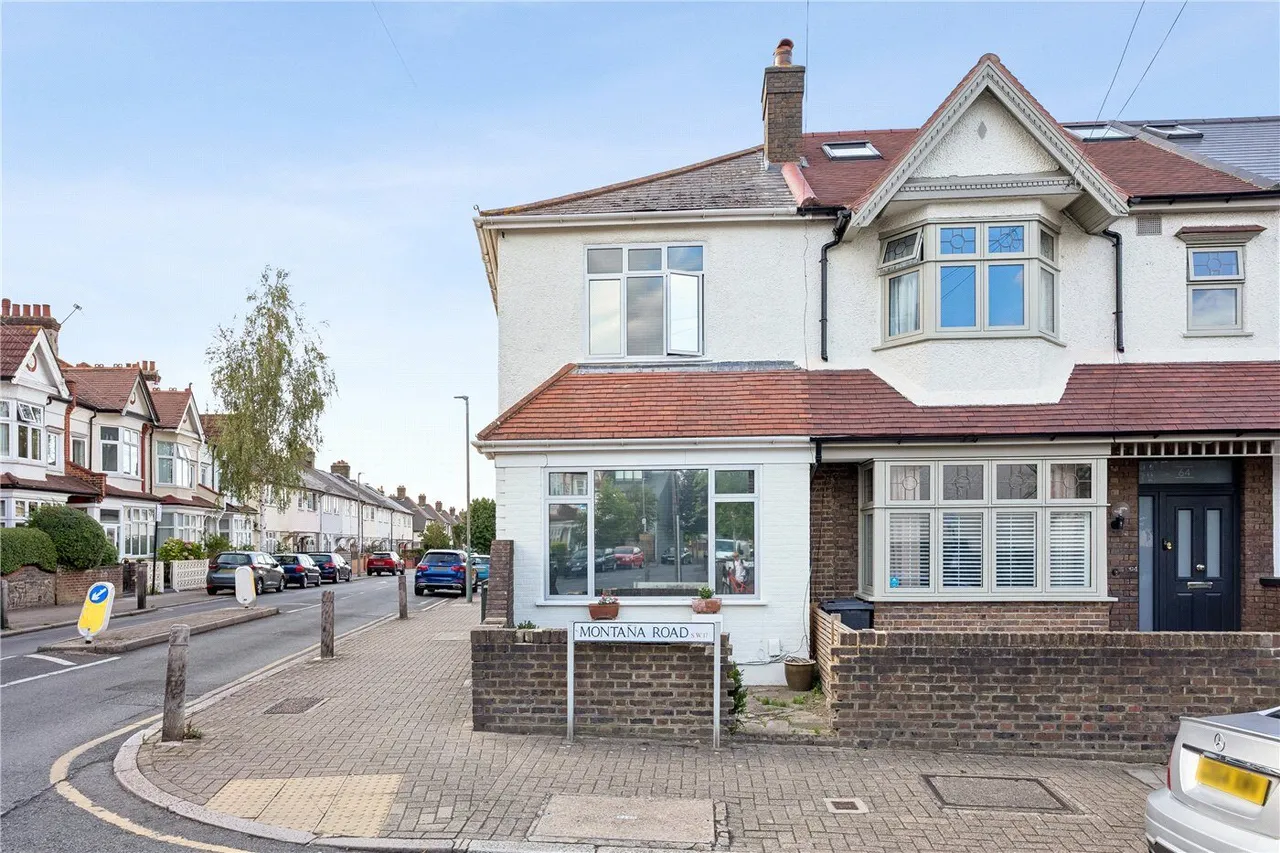 2 bed house for sale, Montana Road, London, SW17