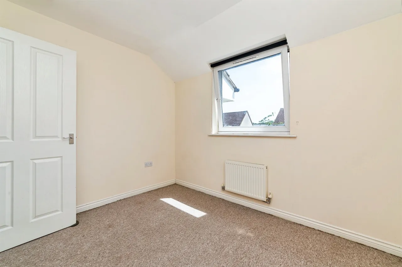 Eddington Crescent, Welwyn Garden City, photo 9