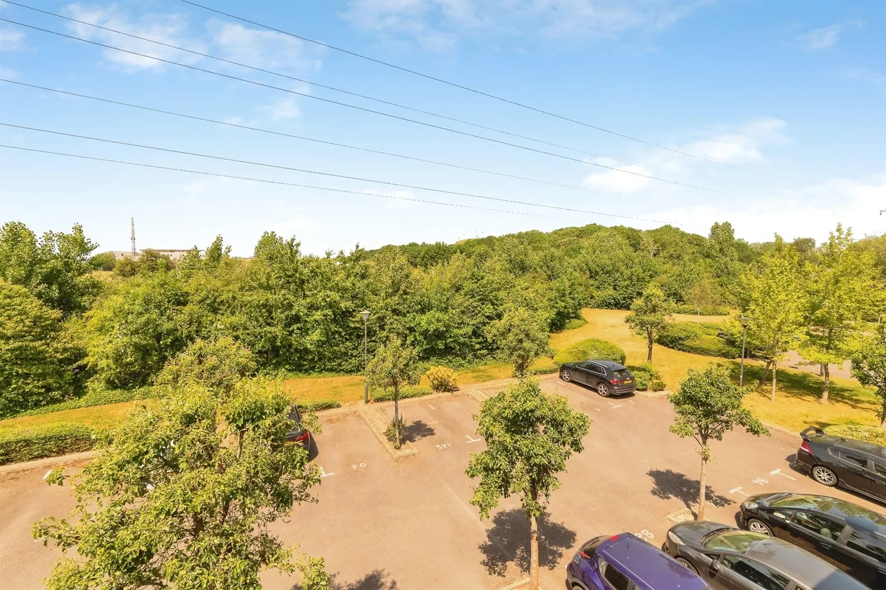 Eddington Crescent, Welwyn Garden City, photo 12